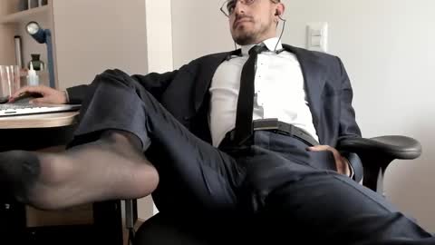 Snapshot of pablo_rincon95 chatting on 12.14.24 pablo rincon95 online show from 12.14.24