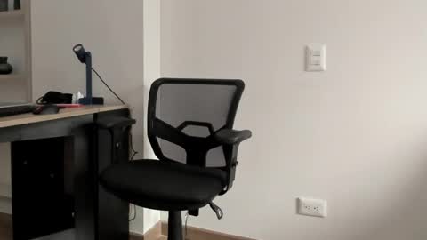 Snapshot of pablo_rincon95 chatting on 12.28.24 pablo rincon95 online show from 12.28.24