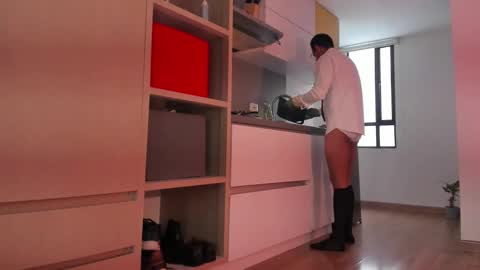 Snapshot of pablo_rincon95 chatting on 02.14.25 pablo rincon95 online show from 02.14.25