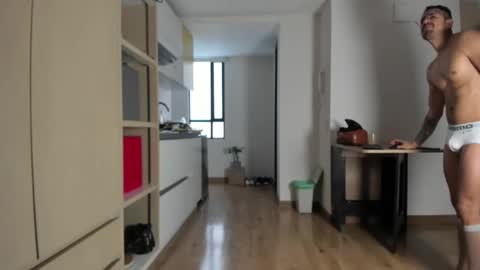 Snapshot of pablo_rincon95 chatting on 09.11.25 pablo rincon95 online show from 09.11.25