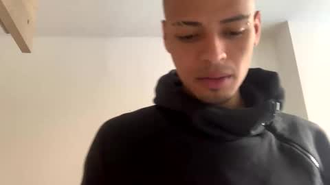 Snapshot of pablocruz2000 chatting on 11.03.25 LoneWolf online show from 11.03.25