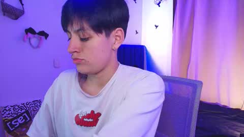 Snapshot of pafebame chatting on 10.13.25 Fernanda online show from 10.13.25