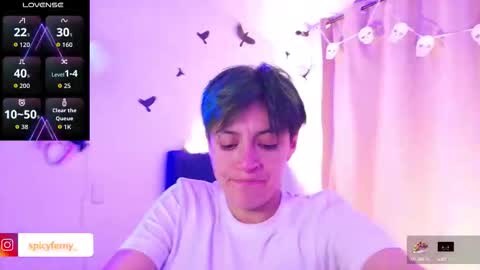 Snapshot of pafebame chatting on 10.20.25 Fernanda online show from 10.20.25