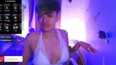 Snapshot of pafebame chatting on 10.29.25 Fernanda online show from 10.29.25