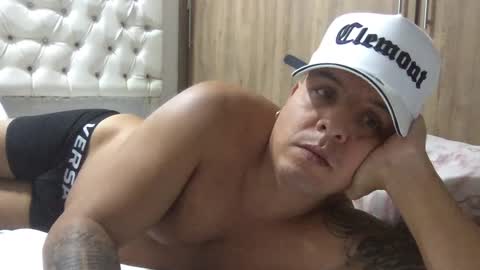 Snapshot of paisaexotico chatting on 09.24.25 paisaexotico online show from 09.24.25