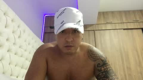 Snapshot of paisaexotico chatting on 10.06.25 paisaexotico online show from 10.06.25