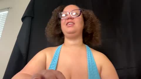 Snapshot of paisleehaze chatting on 12.16.24 Paislee Haze online show from 12.16.24