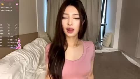 Snapshot of palmiratownzen chatting on 06.13.26 Paw Paw online show from 06.13.26