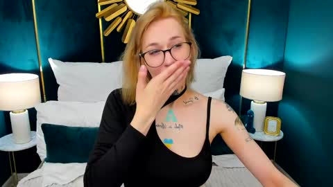 Kate online show from 05.10.26
