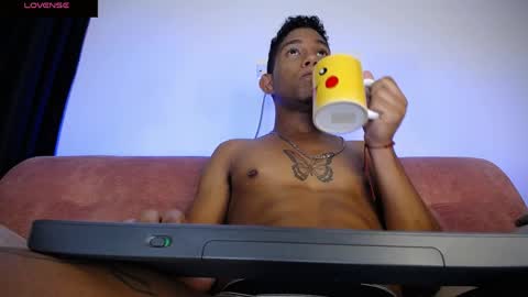 Palo Santo online show from 04.03.26