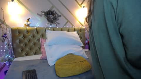Paloma  online show from 12.11.24