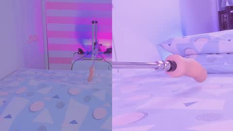 Snapshot of pamela_cm chatting on 02.05.25 .. online show from 02.05.25