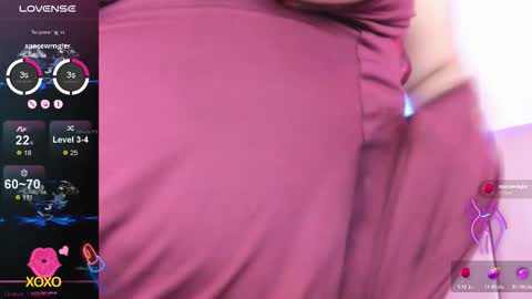 Snapshot of pamela_dimantis_ chatting on 10.26.25 Pamela online show from 10.26.25