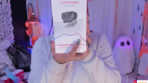 pamela online show from 10.31.25