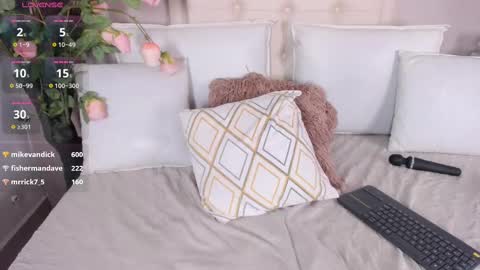 Snapshot of pamela_duque30 chatting on 03.10.25 Pamela Duque online show from 03.10.25