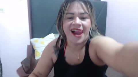 pamela_echeverria online show from 10.04.25