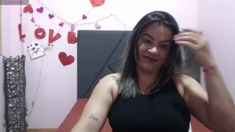 Snapshot of pamela_echeverria chatting on 04.21.26 pamela_echeverria online show from 04.21.26