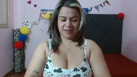Snapshot of pamela_echeverria chatting on 07.14.26 pamela_echeverria online show from 07.14.26