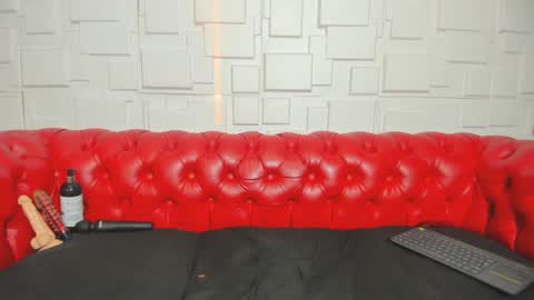 Snapshot of pamela_gaviria01 chatting on 09.09.25 pamela_gaviria01 online show from 09.09.25