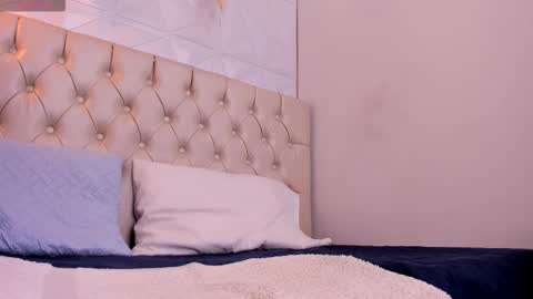 Snapshot of pamela_rut__ chatting on 10.29.25 Pamela online show from 10.29.25