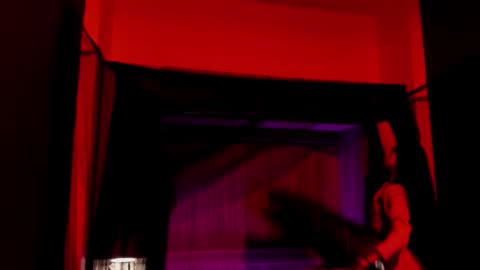 Snapshot of pamelaascott chatting on 11.04.25 P A M online show from 11.04.25