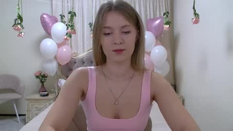 Snapshot of pamelablair chatting on 02.11.25 Pamela Blair online show from 02.11.25