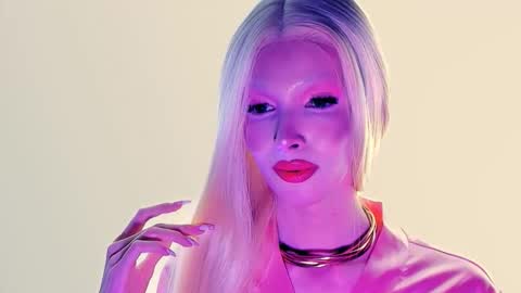 Snapshot of pamelamydreamys chatting on 10.04.25 Pamelamy online show from 10.04.25