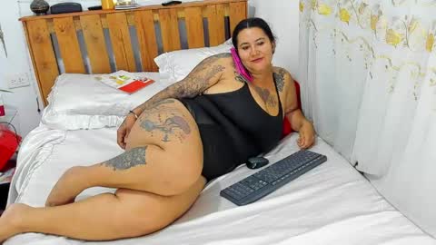 Snapshot of pamelaruiizz3 chatting on 04.24.26 Pamela online show from 04.24.26