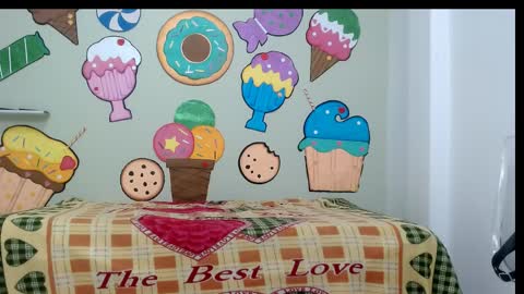 Snapshot of pamelaskiny20 chatting on 04.09.26 pamelaskiny20 online show from 04.09.26