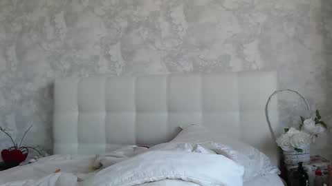 Pamella online show from 10.20.25