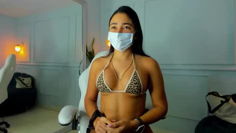 Snapshot of pamplemusa_ chatting on 02.14.26 pamplemusa_ online show from 02.14.26