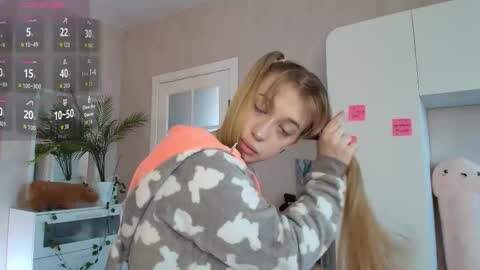 Lina online show from 02.23.26