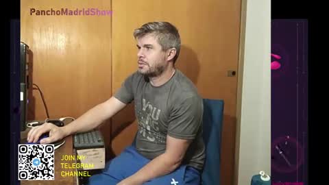 Snapshot of panchomadrid chatting on 09.27.25 Pancho Madrid online show from 09.27.25