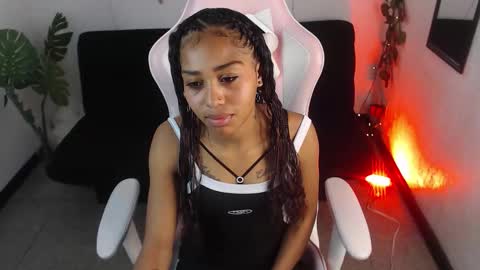 Snapshot of panter_sex chatting on 10.16.25 panter_sex online show from 10.16.25