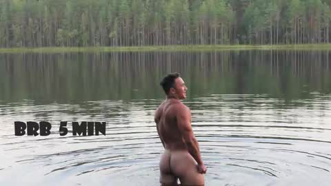 Snapshot of panther_style chatting on 11.01.25 Oleg online show from 11.01.25