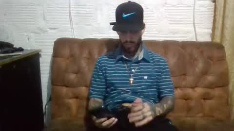 Snapshot of panthers_room chatting on 10.27.25 panthers_room online show from 10.27.25