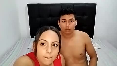 Snapshot of paola_835068 chatting on 02.12.25 Paola 23 and Andres 25 online show from 02.12.25