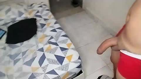 Snapshot of paola_835068 chatting on 11.08.25 Paola 23 and Andres 25 online show from 11.08.25