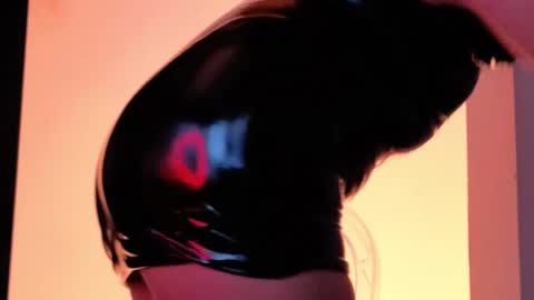 Snapshot of paola_lyon chatting on 09.11.25 Paola Lyon online show from 09.11.25