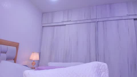 Snapshot of paolaa_rodriguez chatting on 02.11.25 Paola online show from 02.11.25