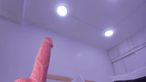 Snapshot of paolaa_rodriguez chatting on 02.12.25 Paola online show from 02.12.25