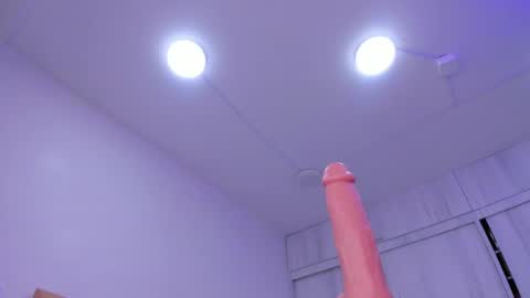 Snapshot of paolaa_rodriguez chatting on 02.21.25 Paola online show from 02.21.25