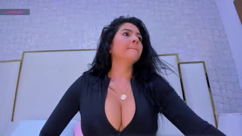 Snapshot of paolaa_rodriguez chatting on 09.16.25 Paola online show from 09.16.25