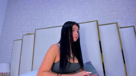 Snapshot of paolaa_rodriguez chatting on 09.19.25 Paola online show from 09.19.25