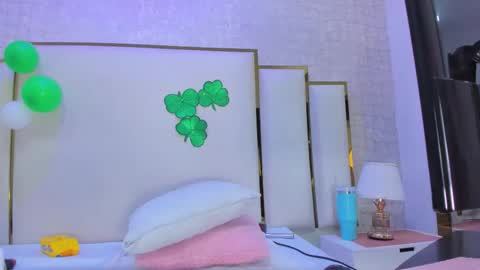 Paola  online show from 03.18.26