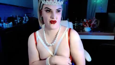 Sarina Williams online show from 12.04.25