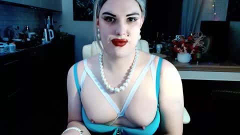 Sarina Williams online show from 12.15.25