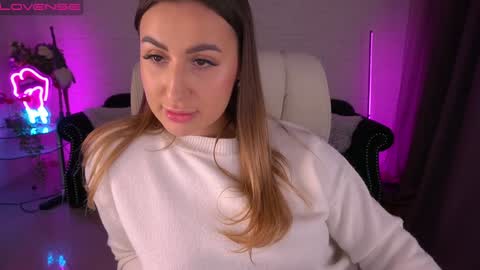 Lia online show from 12.20.24