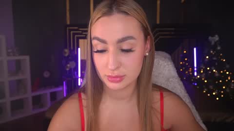 Lia online show from 01.12.25