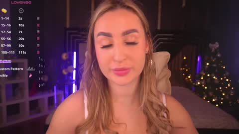 Lia online show from 01.15.25